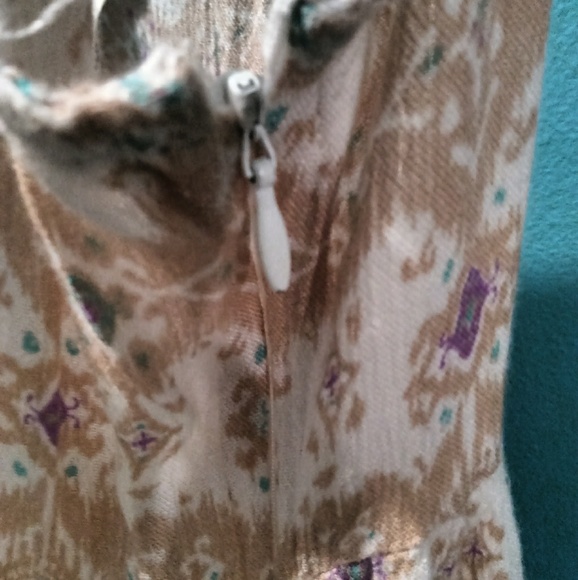 Forever 21+ Light Beige Print Summer Sleeveless Sh - Picture 2 of 5